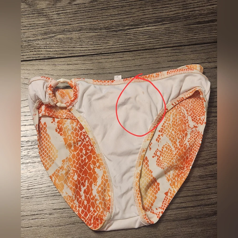 Victoria Secret Tankini Top and Briefs Swim Set - Coral Snake Print Size M. - Picture 3 of 7